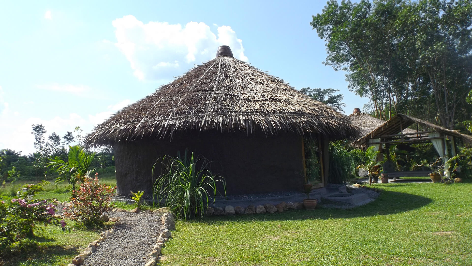 Mud Hut Baan Farang Homestay, Suratthani